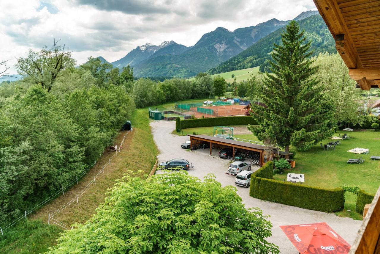 Sport&Familienhotel Bärenwirt Aich  Exterior foto
