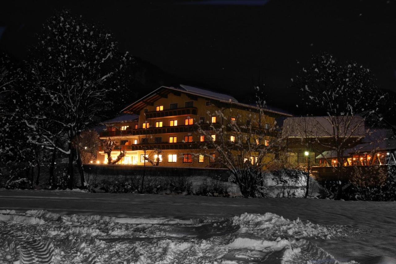 Sport&Familienhotel Bärenwirt Aich  Exterior foto